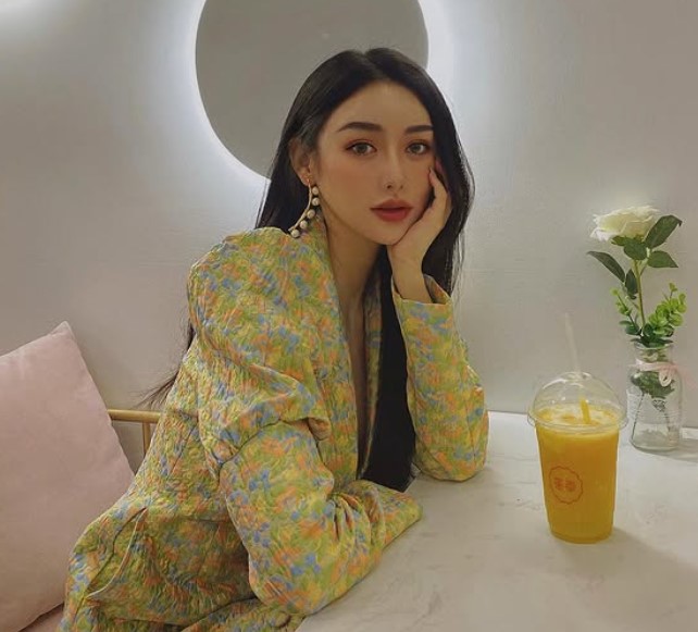 Shasha Zhao wiki