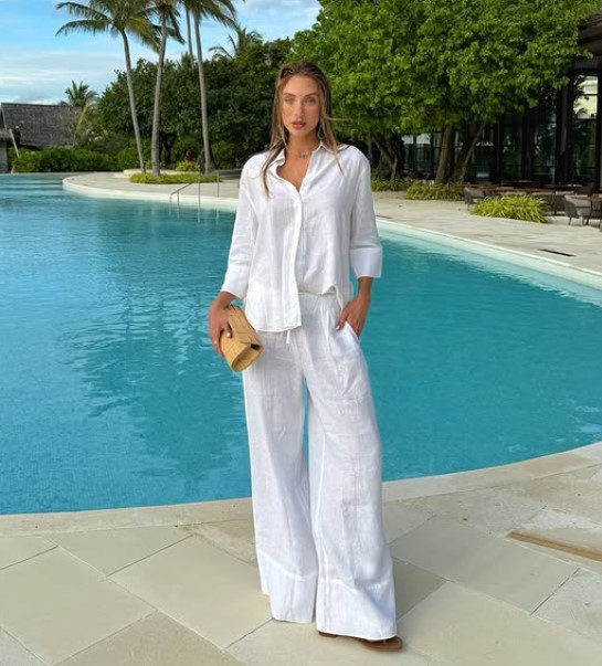 Carol Antunes height
