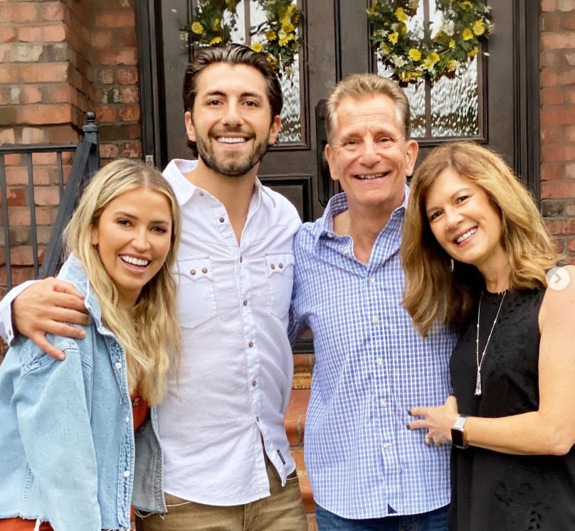 Jason Tartick with his family