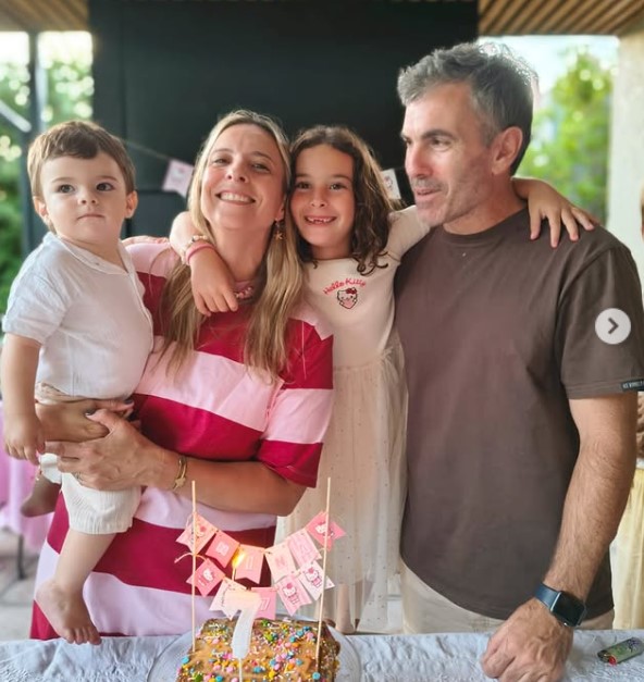 Maite Irazu with her husband and kids