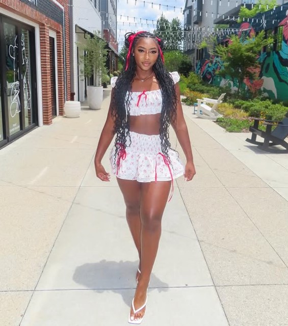 Aniya Harvey height