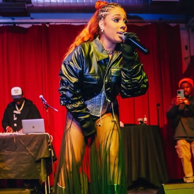 Bobbie Michelle career
