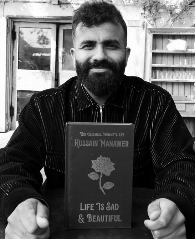 Hussain Manawer book