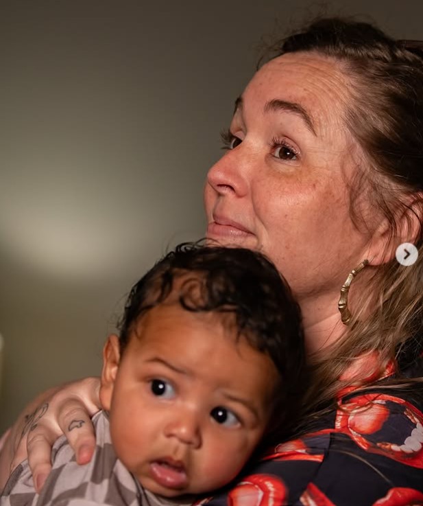 Kelsey Wilson with her kid