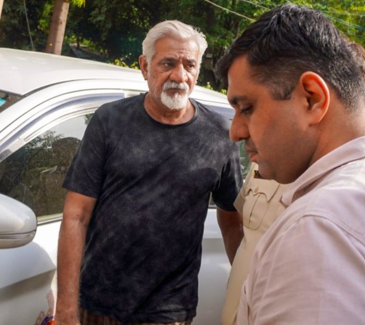 Lavkesh Bajaj wiki