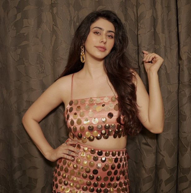 Hira Warina wiki