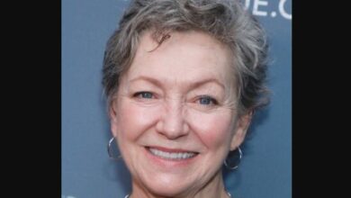 Julie White