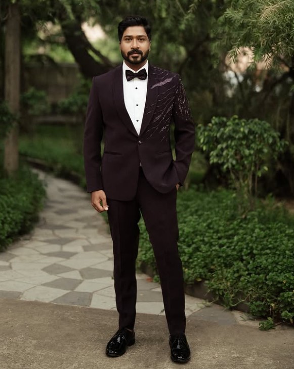 Lallu Prasath height