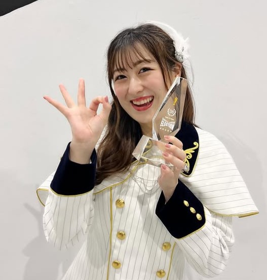 Rina Izuta award
