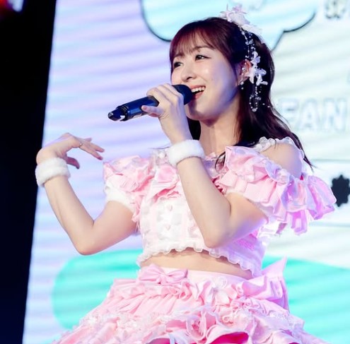 Rina Izuta career