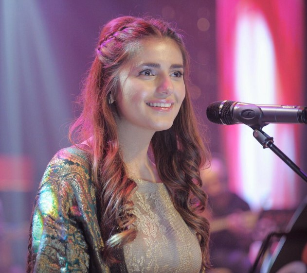 Momina Mustehsan career