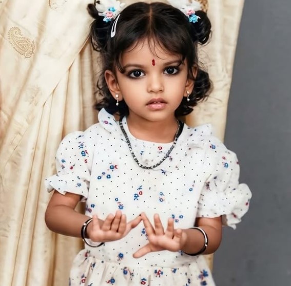 Vandhana Michael's childhood image